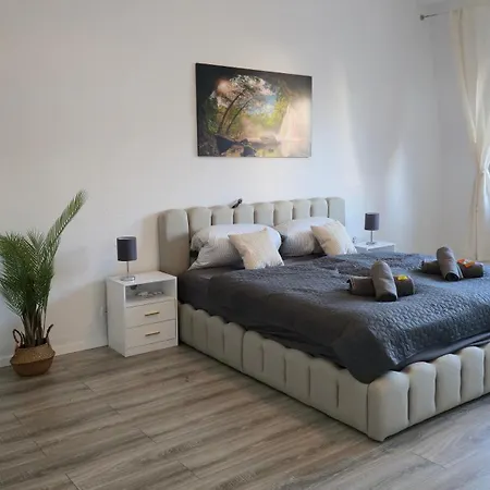 Aparthotel Altstadtnähe 3*