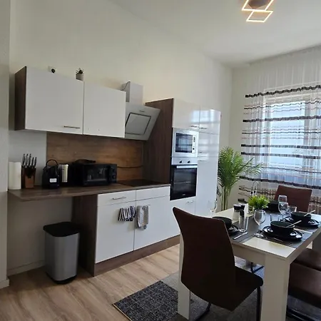 Altstadtnähe Aparthotel 3*